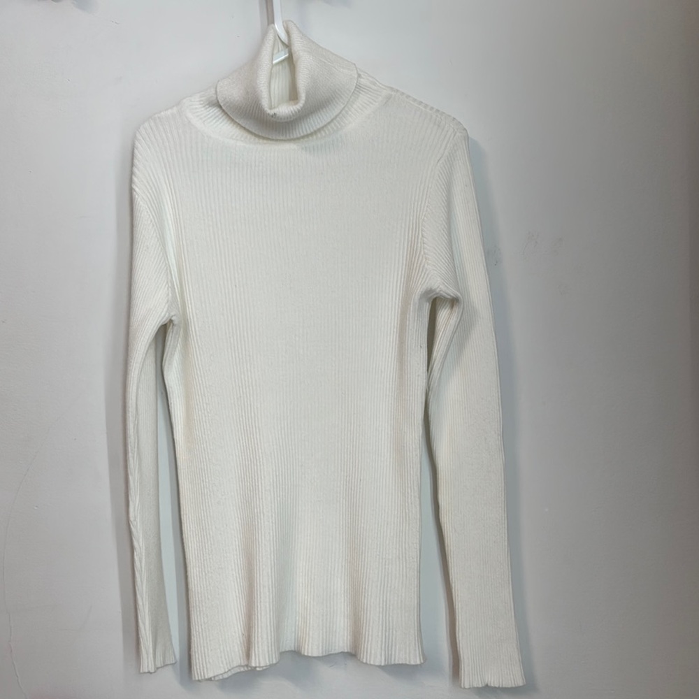 White Fitted Ribbed Long Sleeve Tee